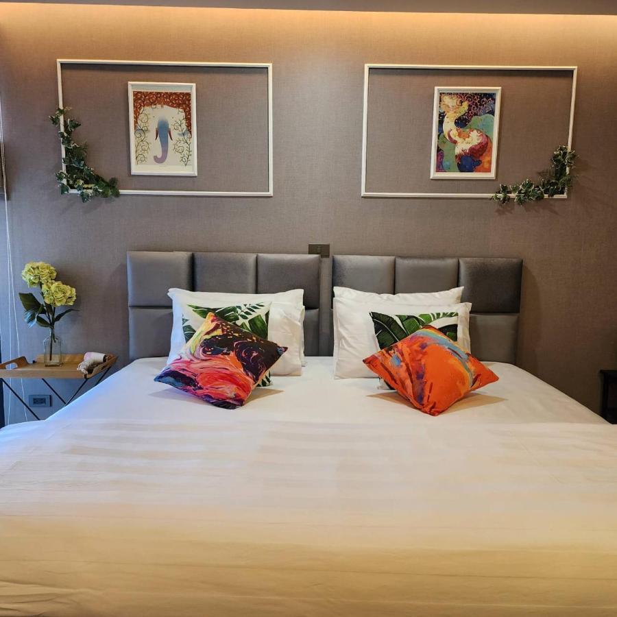 Capital O 75422 Million Pillows Chiang Mai Exterior photo