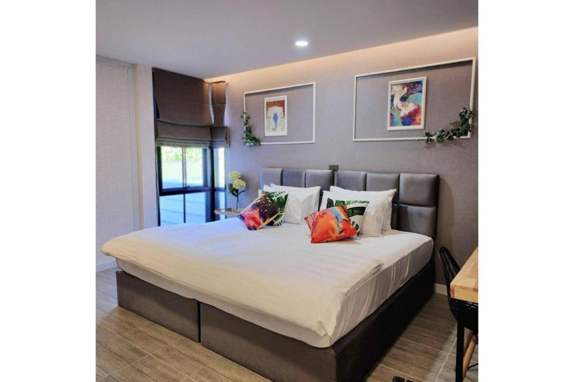 Capital O 75422 Million Pillows Chiang Mai Exterior photo