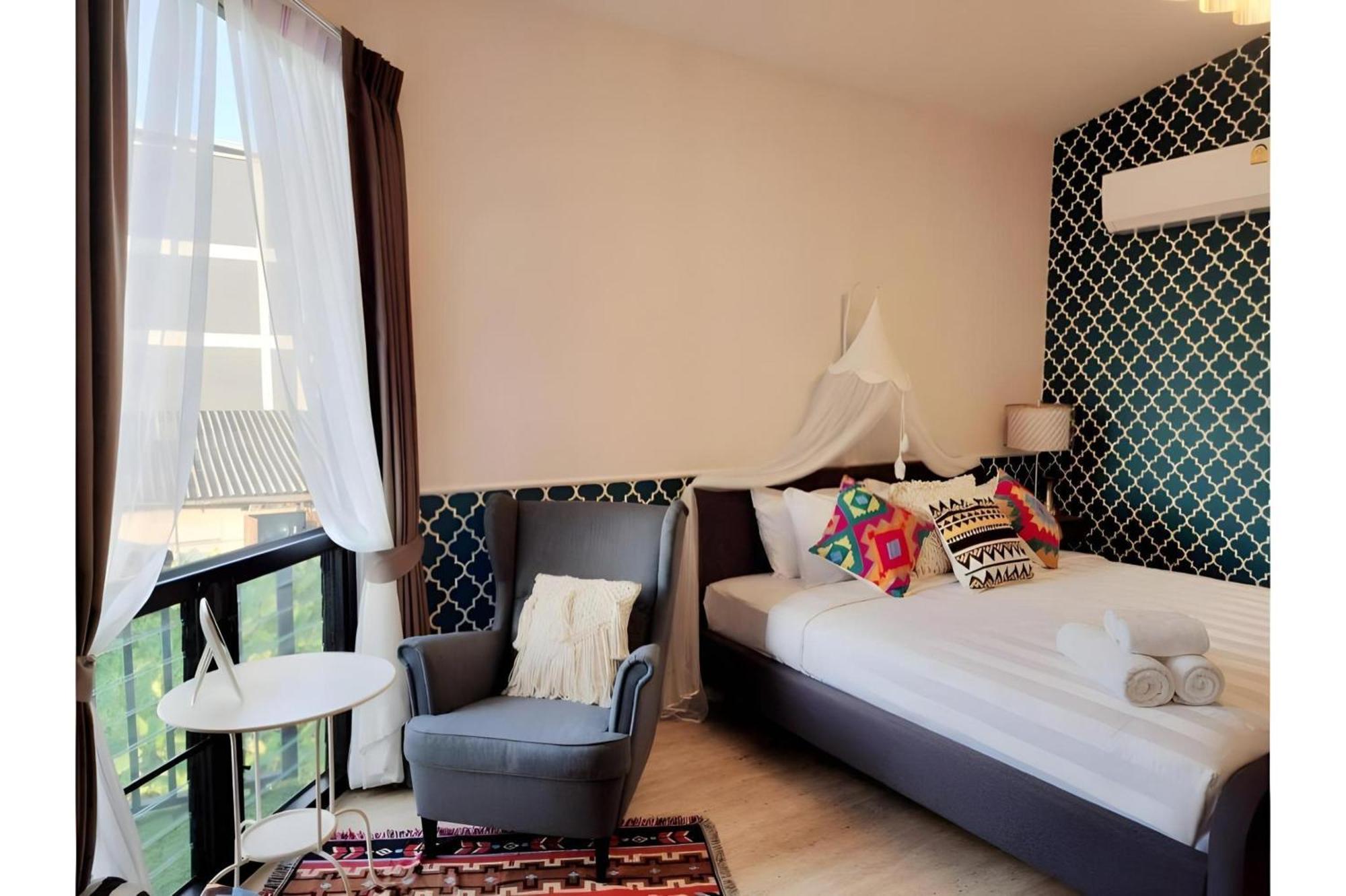 Capital O 75422 Million Pillows Chiang Mai Exterior photo