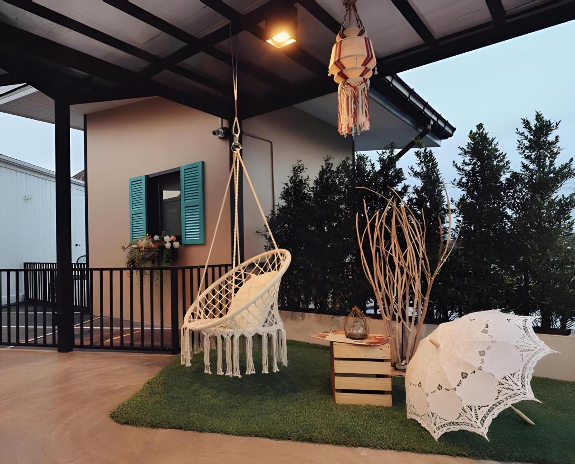 Capital O 75422 Million Pillows Chiang Mai Exterior photo